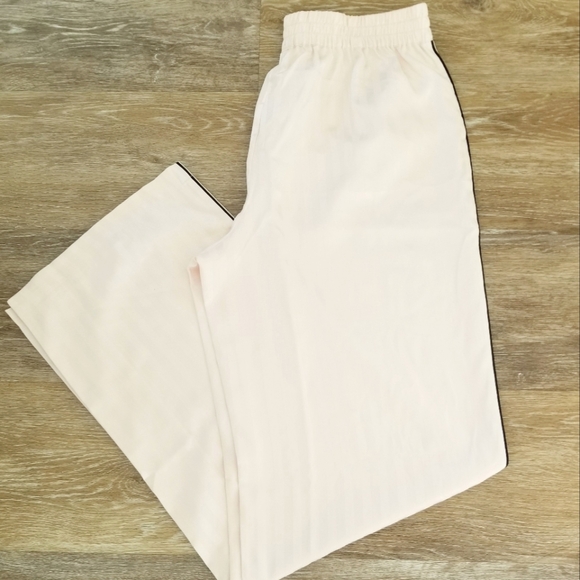 Victoria's Secret Limited Edition Rhinestone Crystal Satin Stripe Pajama Set NWT - Picture 3 of 15